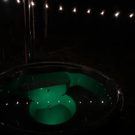 Metsa Puhkemaja Holiday home Karilepa