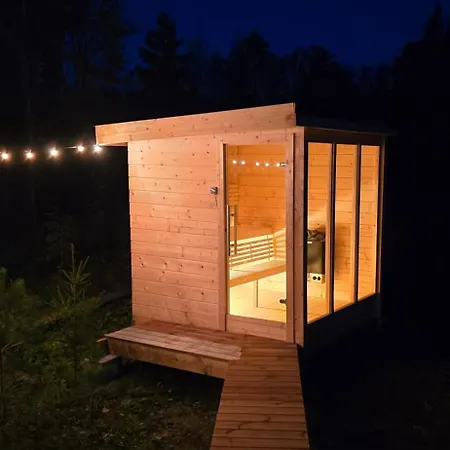 Metsa Puhkemaja Holiday home *